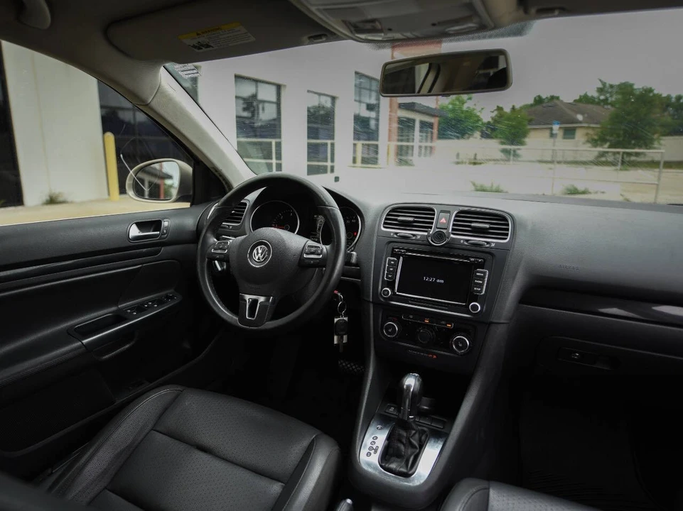 2013 Volkswagen A6 Jetta - Image 16 of 17