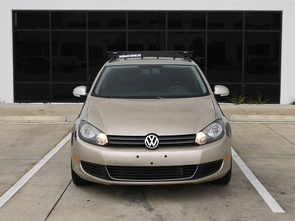 2013 Volkswagen A6 Jetta - Image 3 of 17