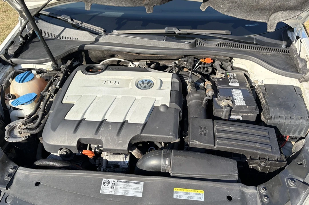2013 Volkswagen A6 Jetta - Image 6 of 7