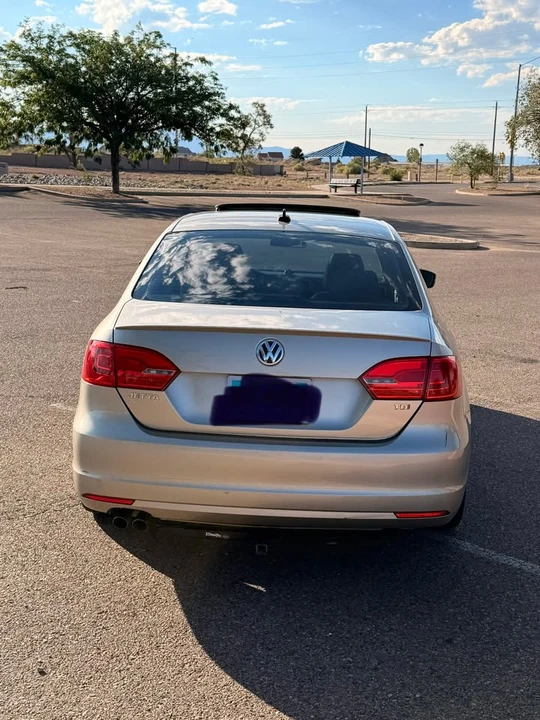 2013 Volkswagen A6 Jetta - Image 6 of 13