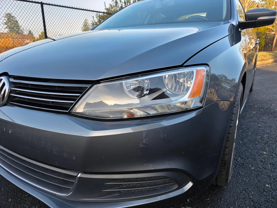 2013 Volkswagen A6 Jetta - Image 11 of 31
