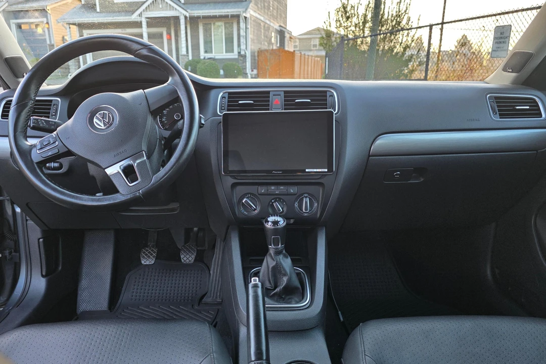 2013 Volkswagen A6 Jetta - Image 30 of 31