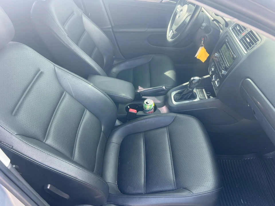 2013 Volkswagen A6 Jetta - Image 14 of 21