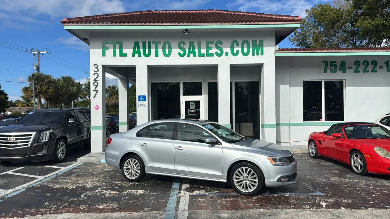 2013 Volkswagen A6 Jetta - Image 11 of 21