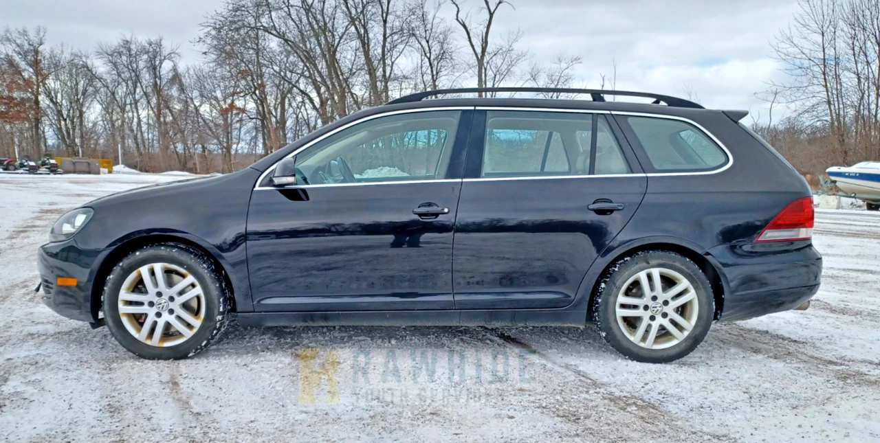 2013 Volkswagen A6 Jetta - Image 2 of 21