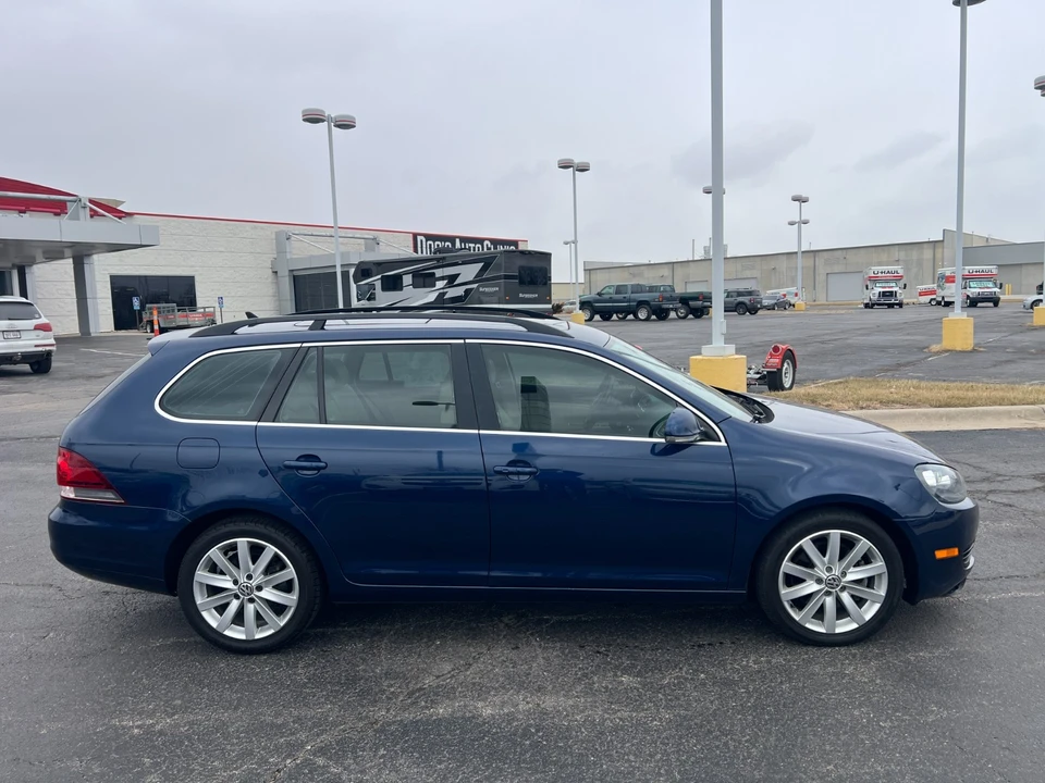 2013 Volkswagen A6 Jetta - Image 4 of 20