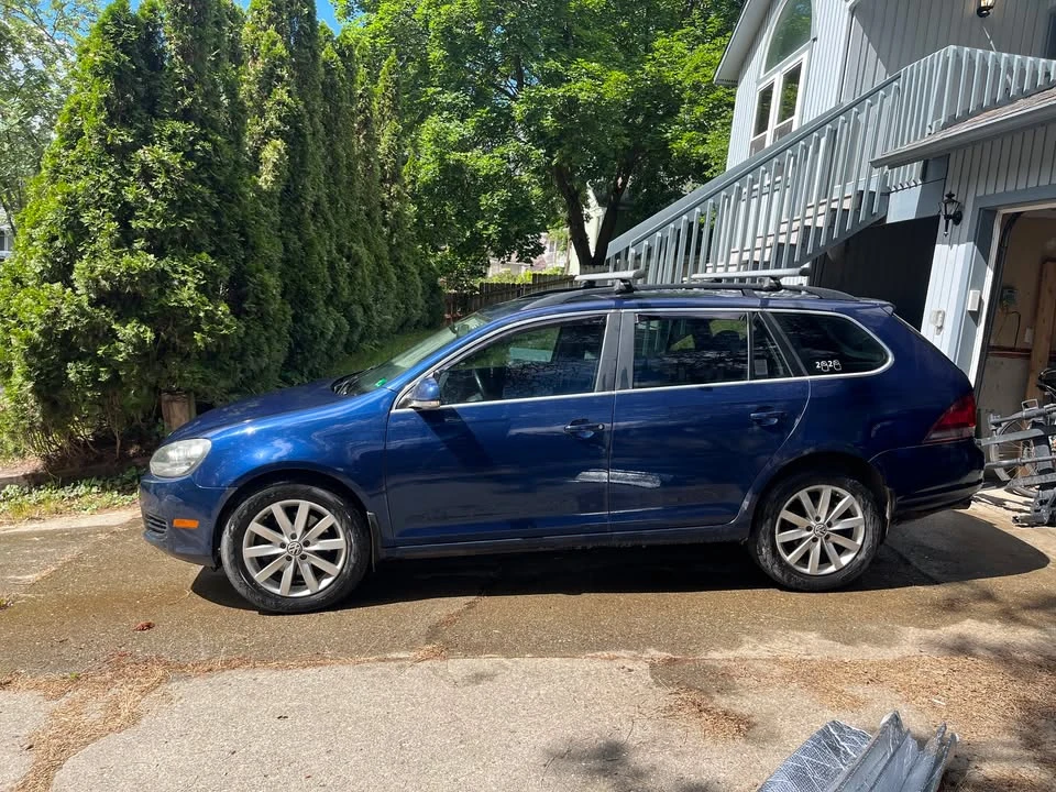 2013 Volkswagen A6 Jetta - Image 3 of 13