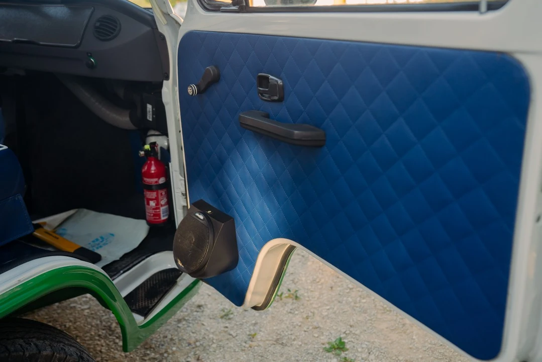 2013 Volkswagen Bay-Window Bus - Image 24 of 30