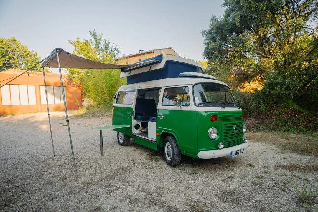 2013 Volkswagen Bay-Window Bus - Image 10 of 30