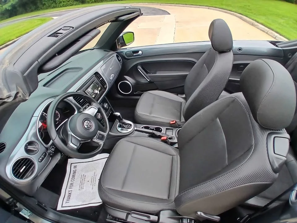 2013 Volkswagen A5 Beetle - Image 7 of 20