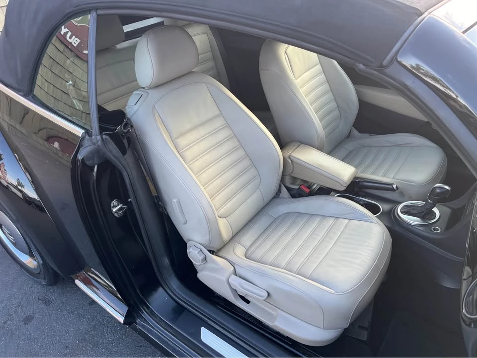2013 Volkswagen A5 Beetle - Image 9 of 14
