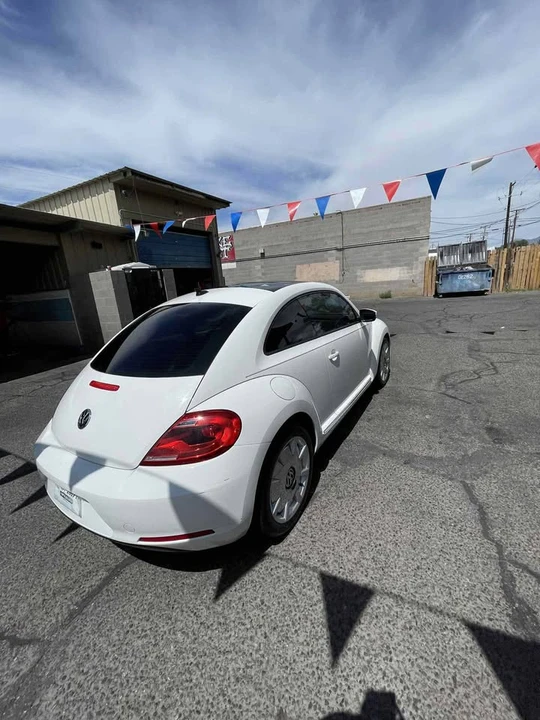 2013 Volkswagen A5 Beetle - Image 7 of 10