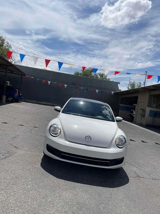 2013 Volkswagen A5 Beetle - Image 5 of 10
