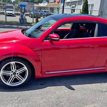 2013 Volkswagen New Beetle Hatchback
