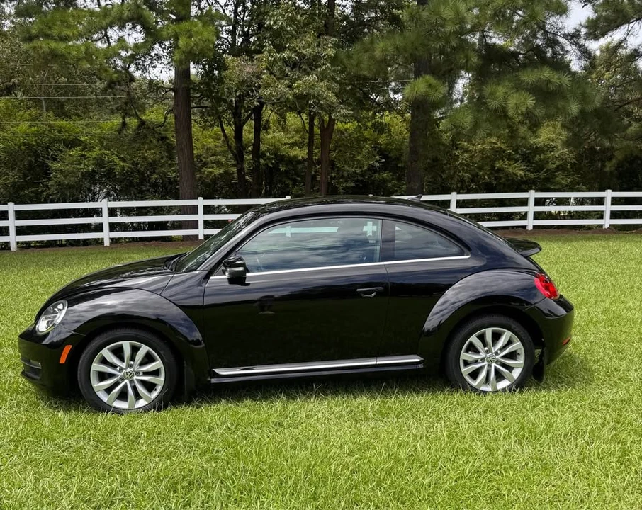2013 Volkswagen A5 Beetle - Image 6 of 14
