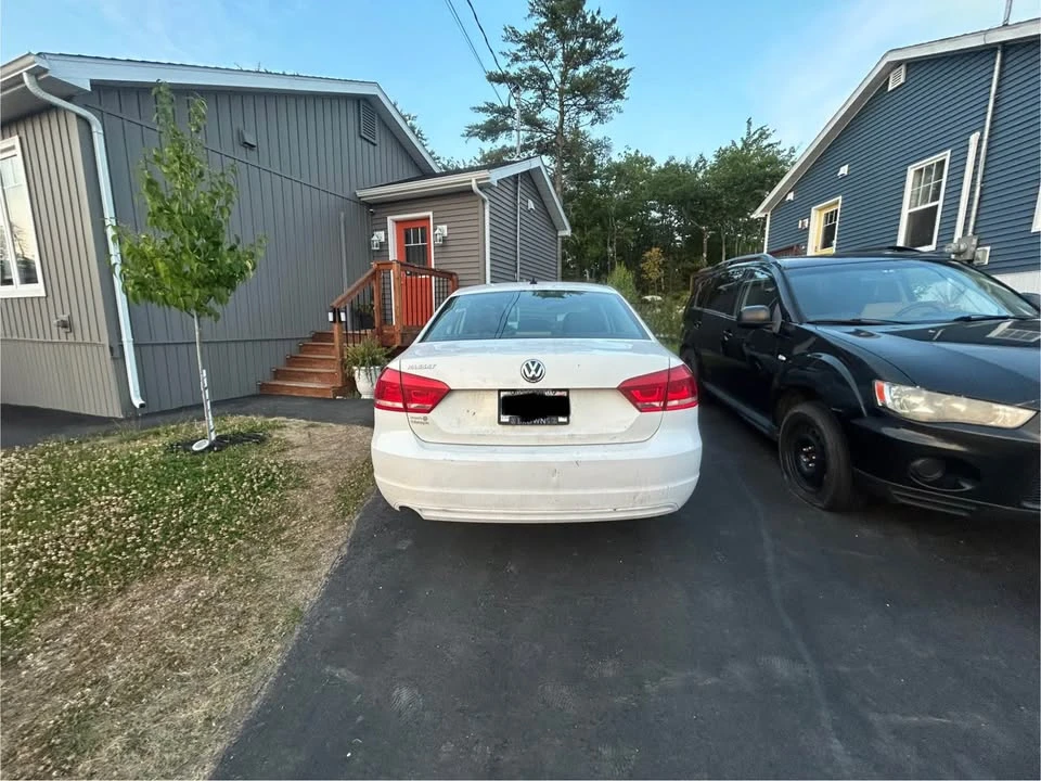 2013 Volkswagen Passat - Image 4 of 5