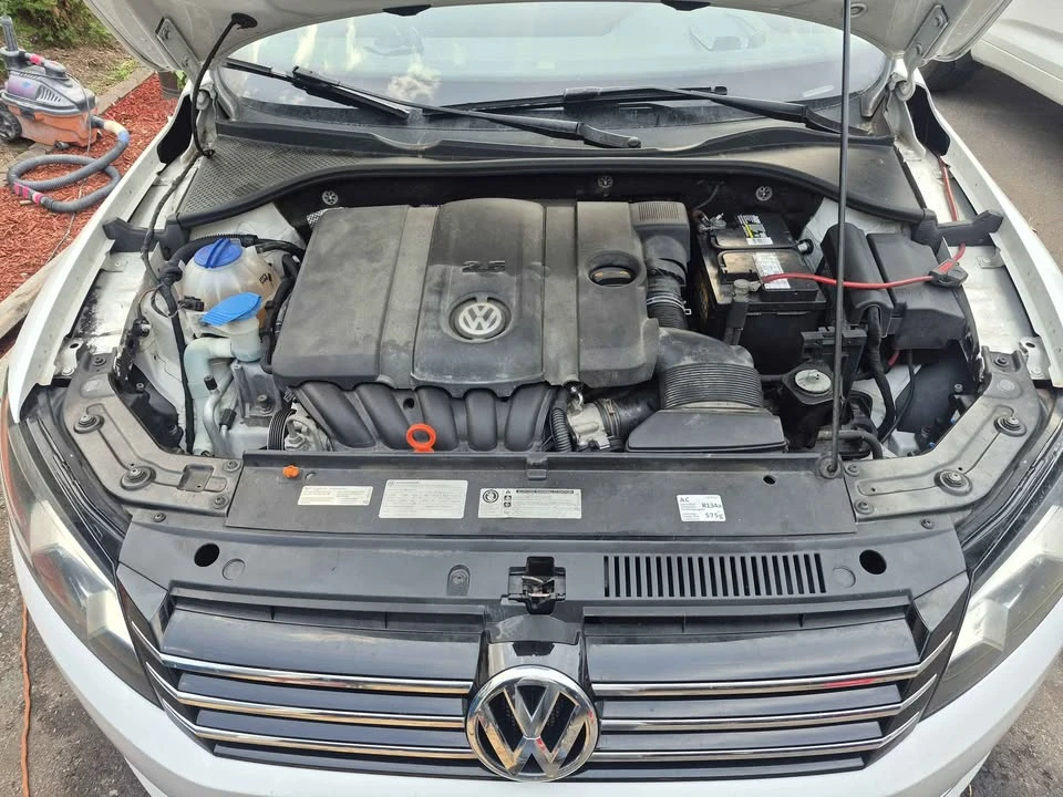 2013 Volkswagen Passat - Image 17 of 20