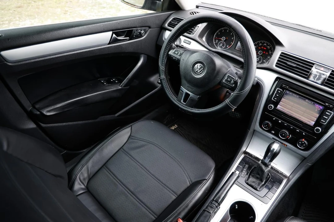 2013 Volkswagen Passat - Image 20 of 21