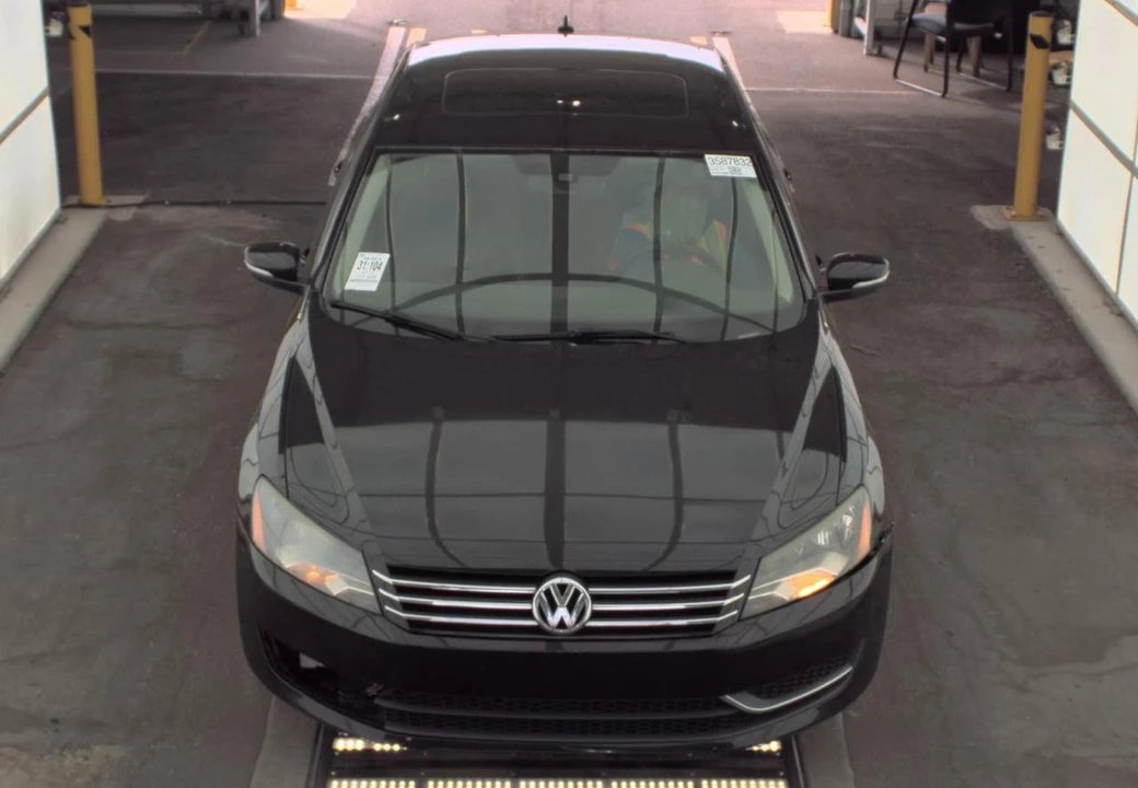 2013 Volkswagen Passat - Image 7 of 14