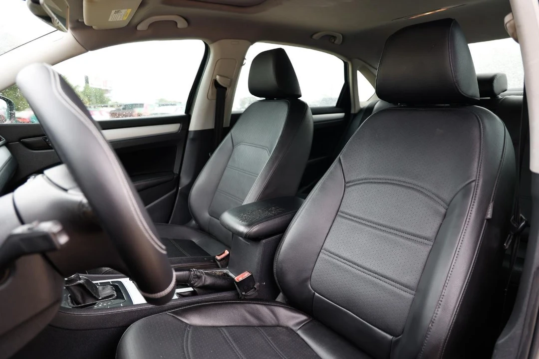 2013 Volkswagen Passat - Image 6 of 21