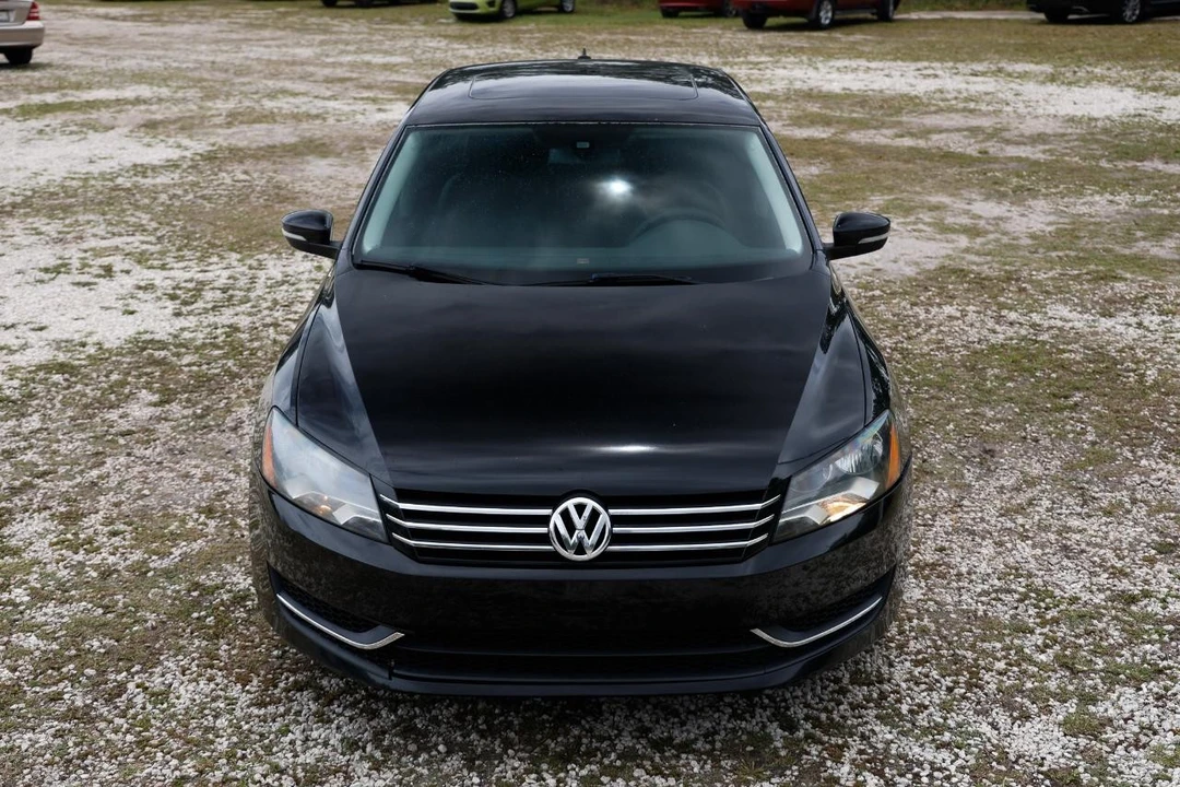 2013 Volkswagen Passat - Image 17 of 21