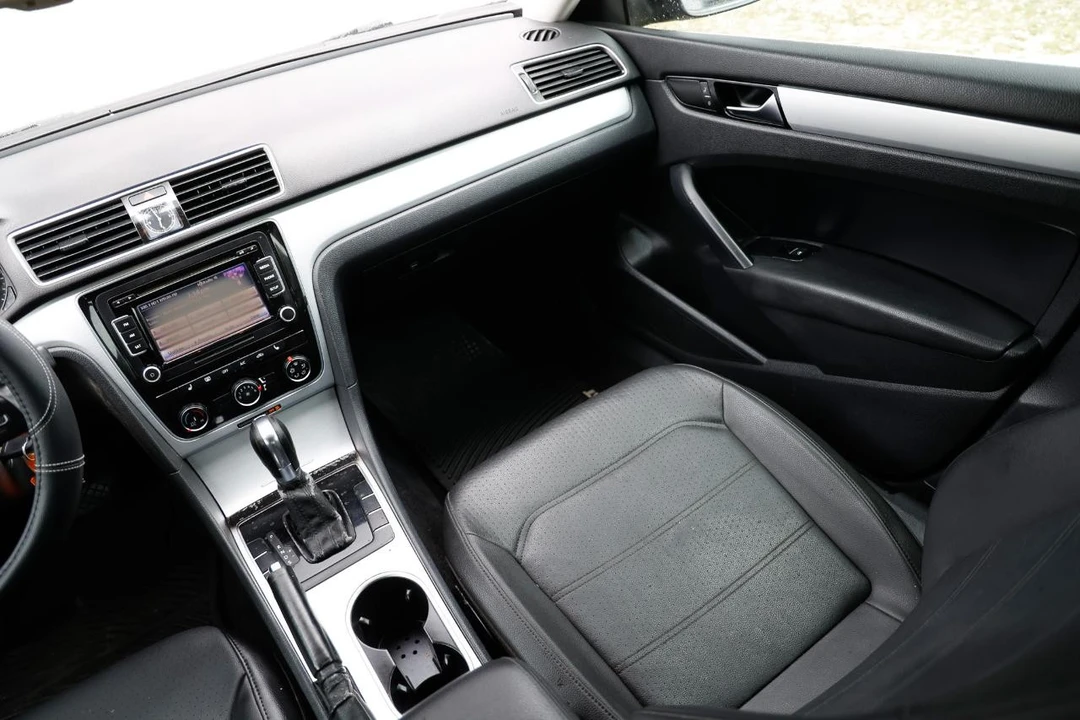 2013 Volkswagen Passat - Image 21 of 21
