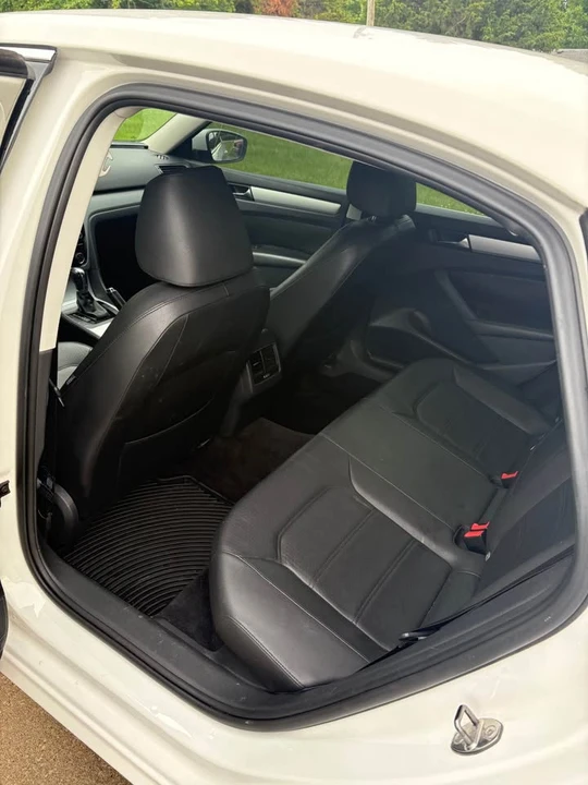 2013 Volkswagen Passat - Image 5 of 6