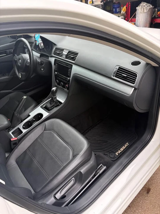 2013 Volkswagen Passat - Image 6 of 6
