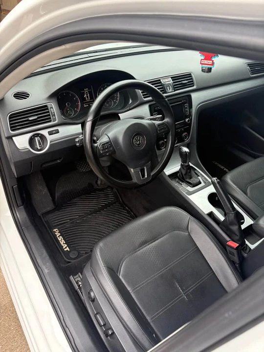 2013 Volkswagen Passat - Image 4 of 6