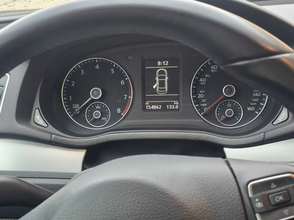 2013 Volkswagen Passat - Image 6 of 12