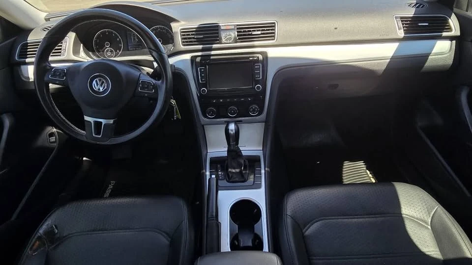 2013 Volkswagen Passat - Image 7 of 15