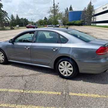 2013 Volkswagen Passat 2.5L SE