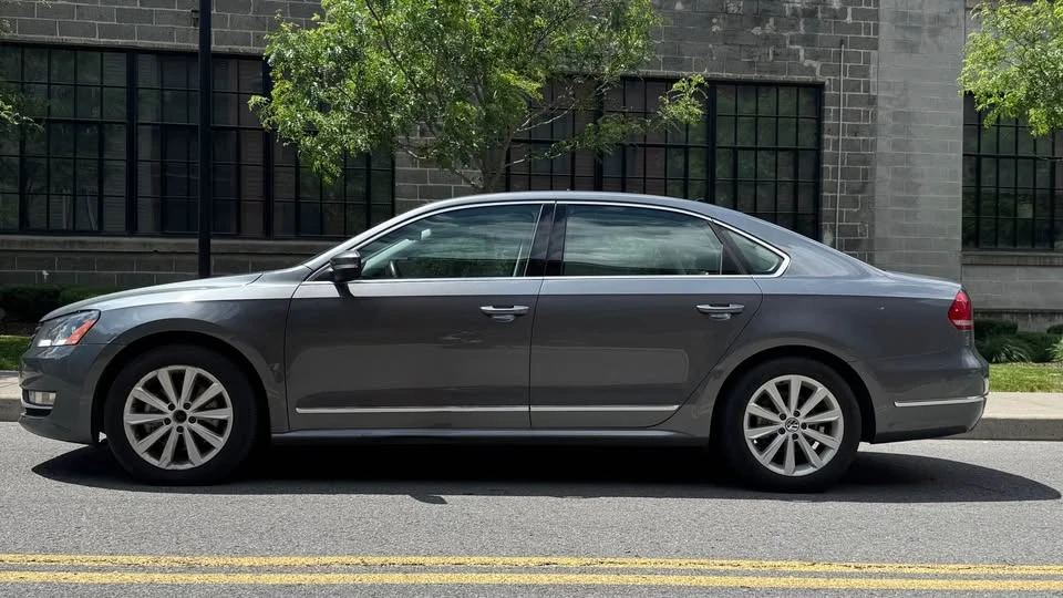 2013 Volkswagen Passat - Image 4 of 18