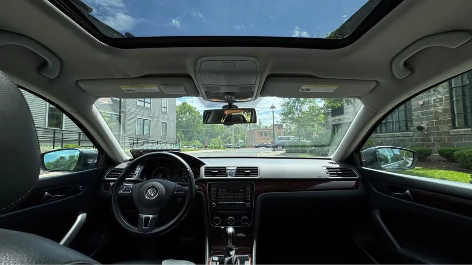 2013 Volkswagen Passat - Image 13 of 18