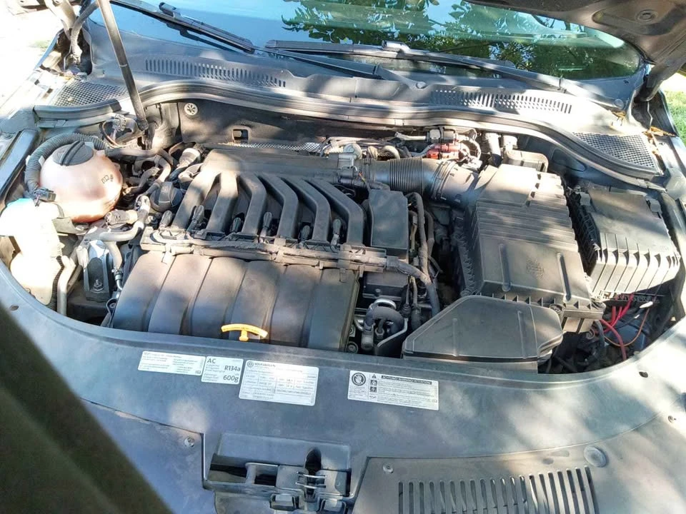 2013 Volkswagen Passat - Image 8 of 10
