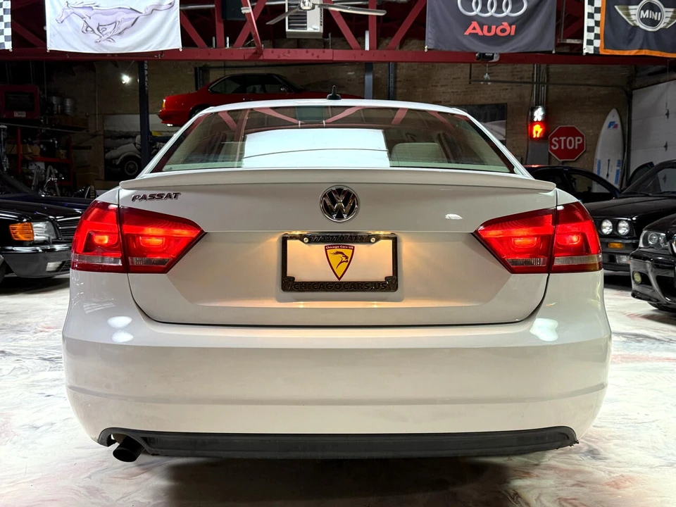 2013 Volkswagen Passat - Image 8 of 21
