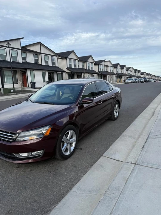 2013 Volkswagen Passat - Image 2 of 15