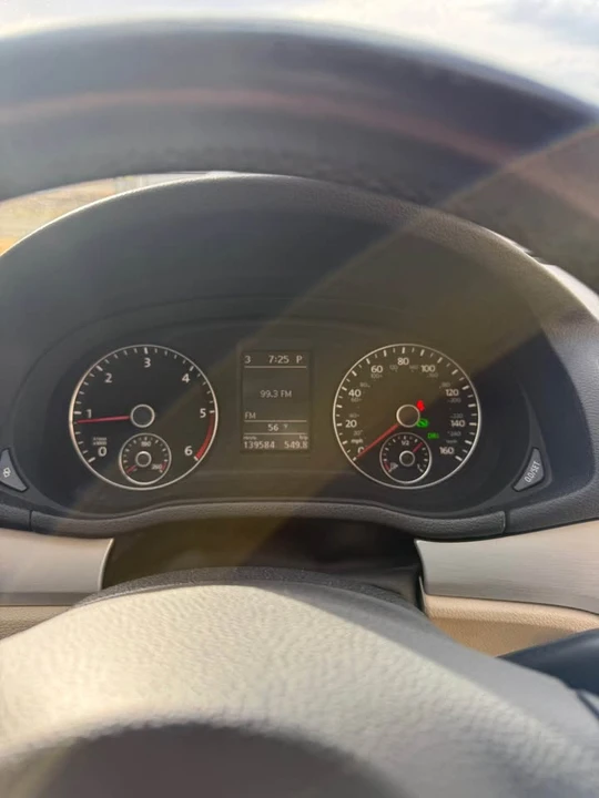 2013 Volkswagen Passat - Image 12 of 15