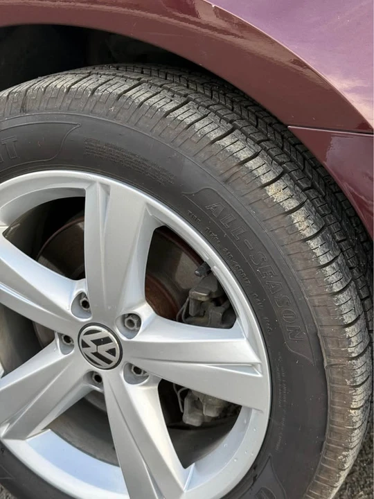 2013 Volkswagen Passat - Image 5 of 15