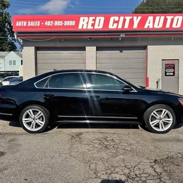 2013 Volkswagen Passat TDI SEL Premium
