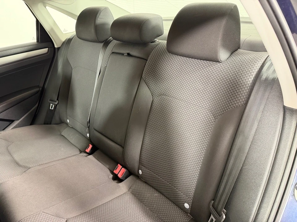 2013 Volkswagen Passat - Image 16 of 20
