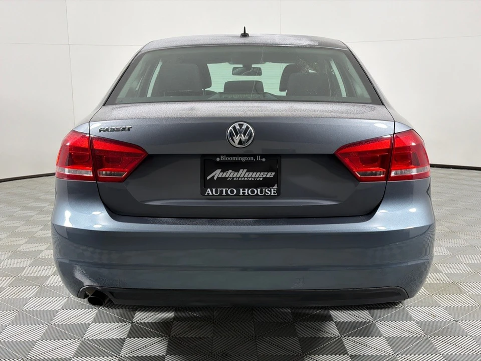 2013 Volkswagen Passat - Image 6 of 12