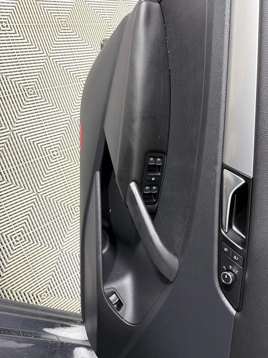 2013 Volkswagen Passat - Image 11 of 12