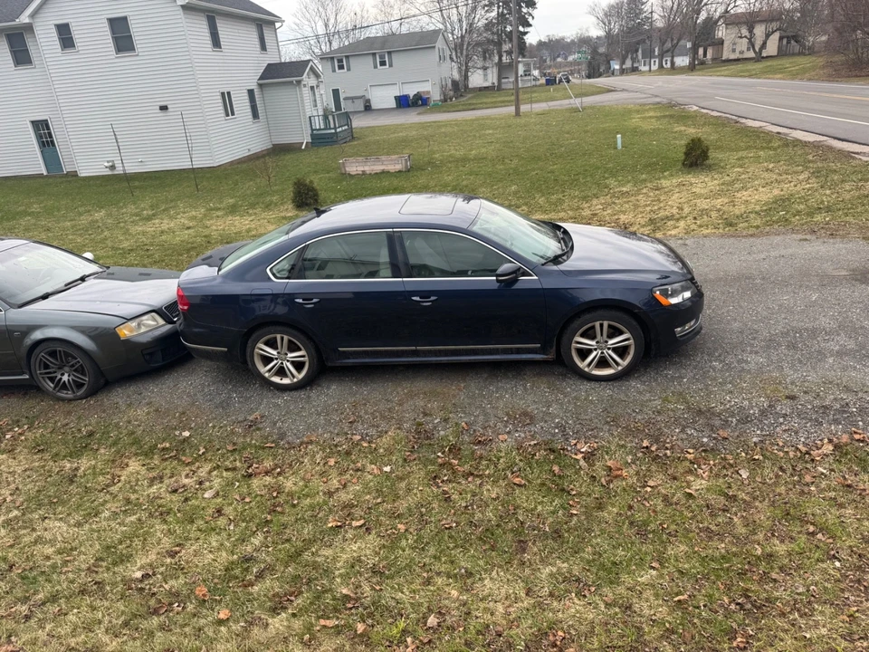 2013 Volkswagen Passat - Image 12 of 13