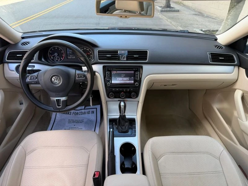 2013 Volkswagen Passat - Image 9 of 12