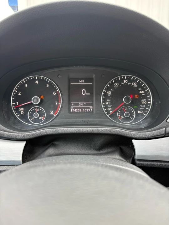 2013 Volkswagen Passat - Image 10 of 20
