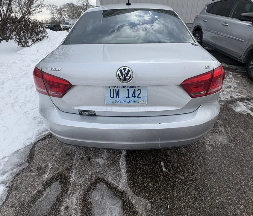 2013 Volkswagen Passat - Image 2 of 20
