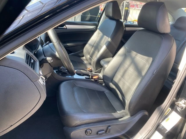 2013 Volkswagen Passat - Image 21 of 21