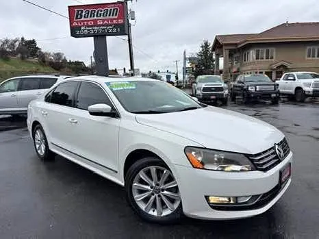 2013 Volkswagen Passat SEL Premium