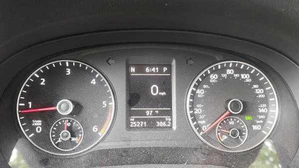2013 Volkswagen Passat - Image 19 of 21
